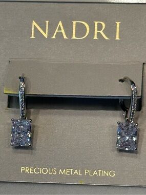 NADRI COSTUME DIAMOND EARRINGS
